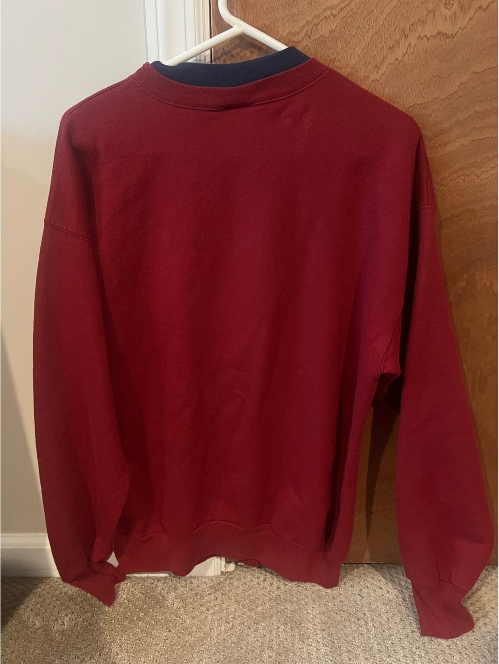Vintage “I’m Not Messy” Baking Crewneck - Picture 3 of 3